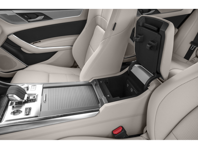 2024 Jaguar XF R-Dynamic SE