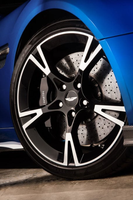 2018-Aston-Martin-Vanquish-S-tampa-dimmitt-wheel