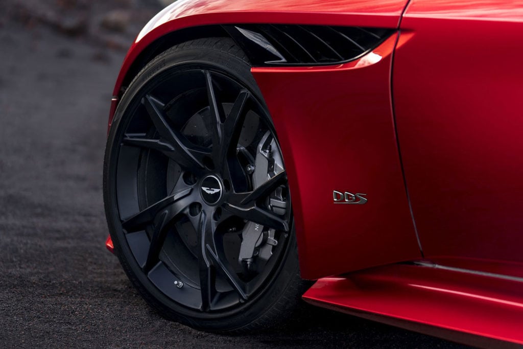 aston-martin-DBS-Superleggera-tampa-dimmitt-wheel