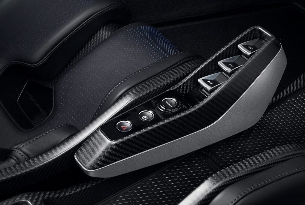 mclaren-senna-tampa-dimmitt-transmission-console