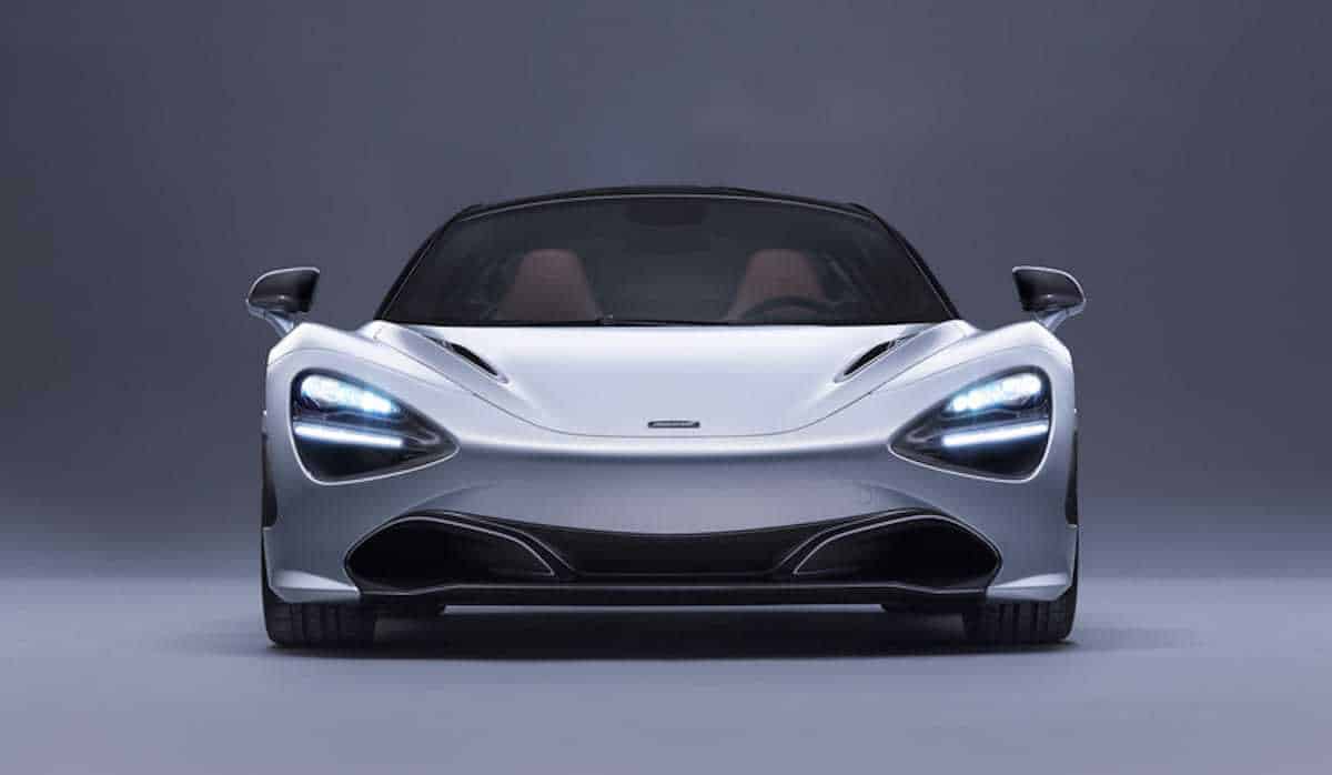 2019-McLaren-720S-2