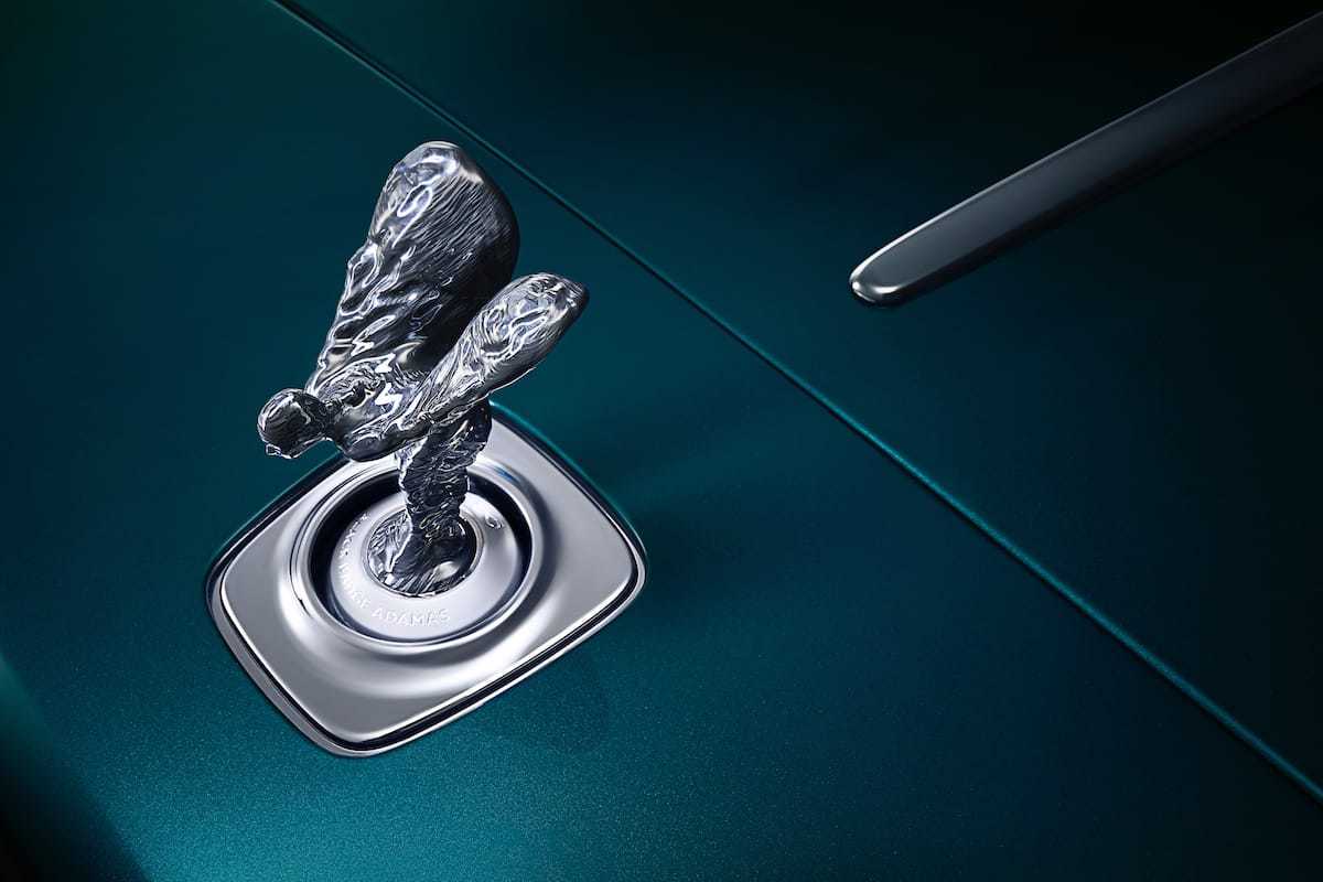 2019-RollsRoyce-Wraith-1
