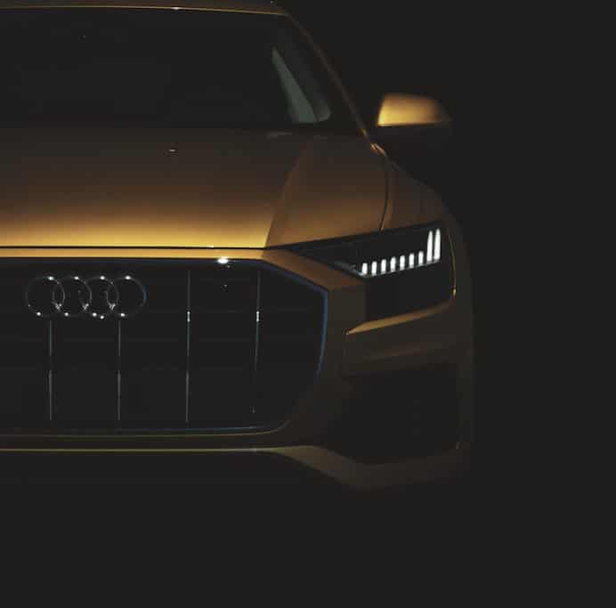 2019-Audi-Q8-Front