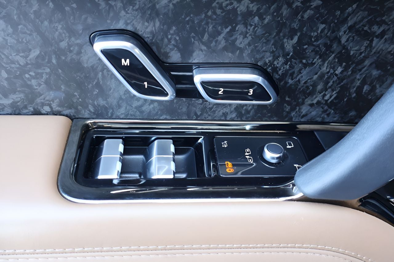 2023 Land Rover Range Rover Sport SE