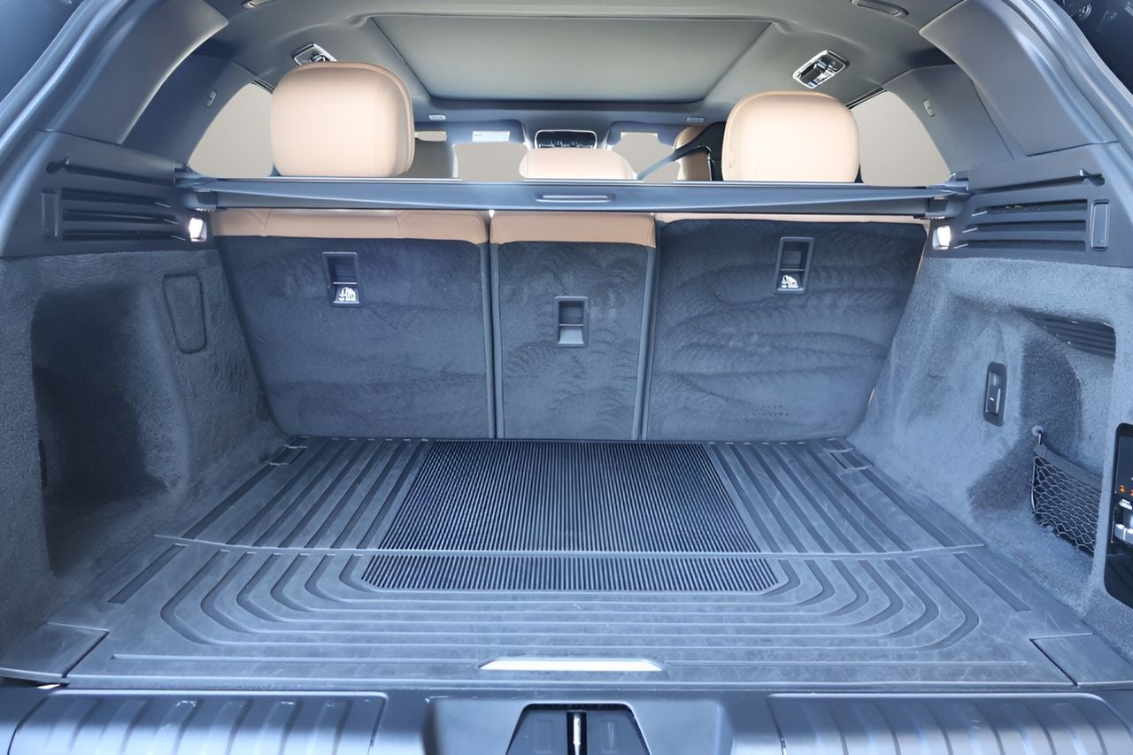 2023 Land Rover Range Rover Sport SE
