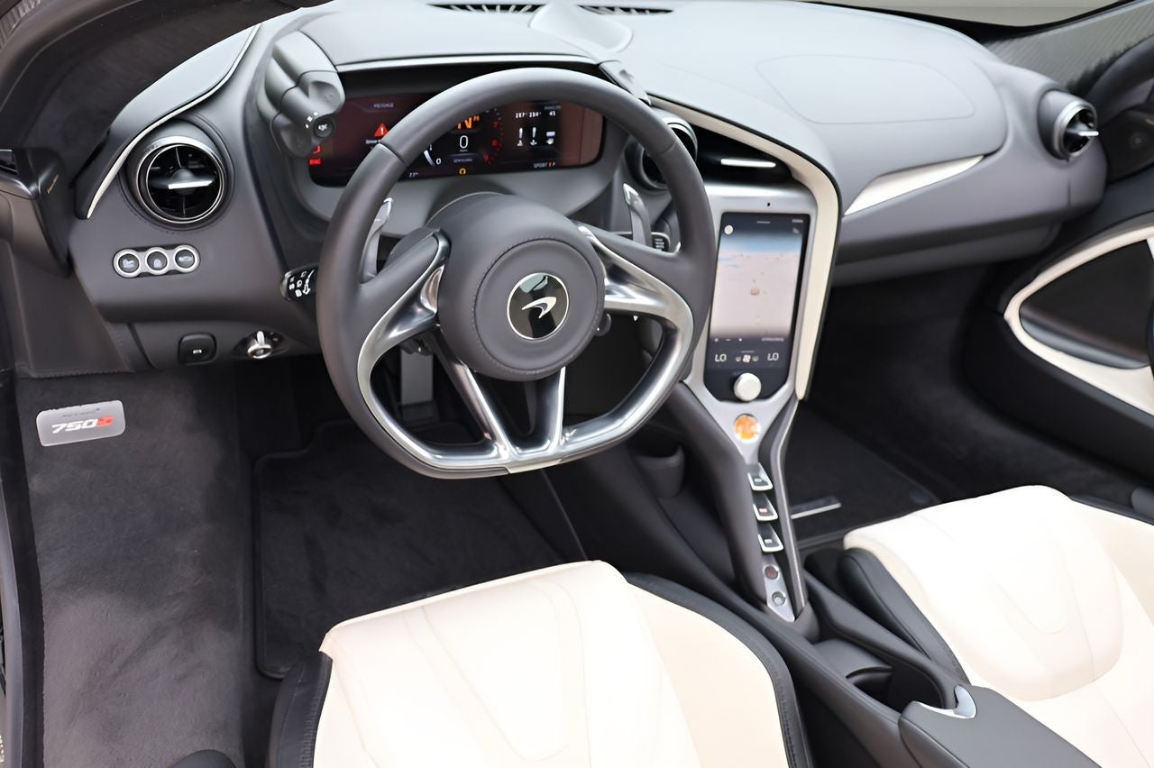 2026 McLaren 750S Coupe