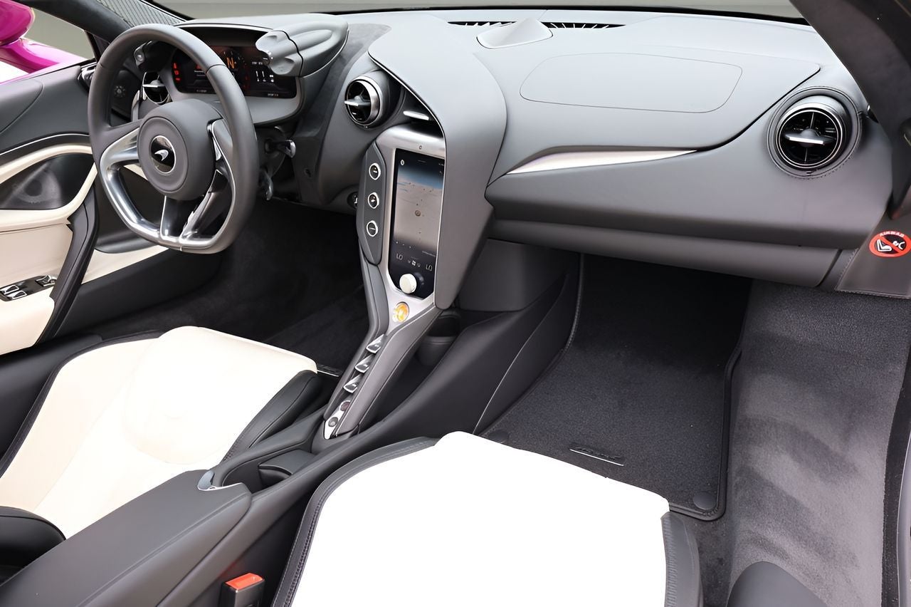 2026 McLaren 750S Coupe