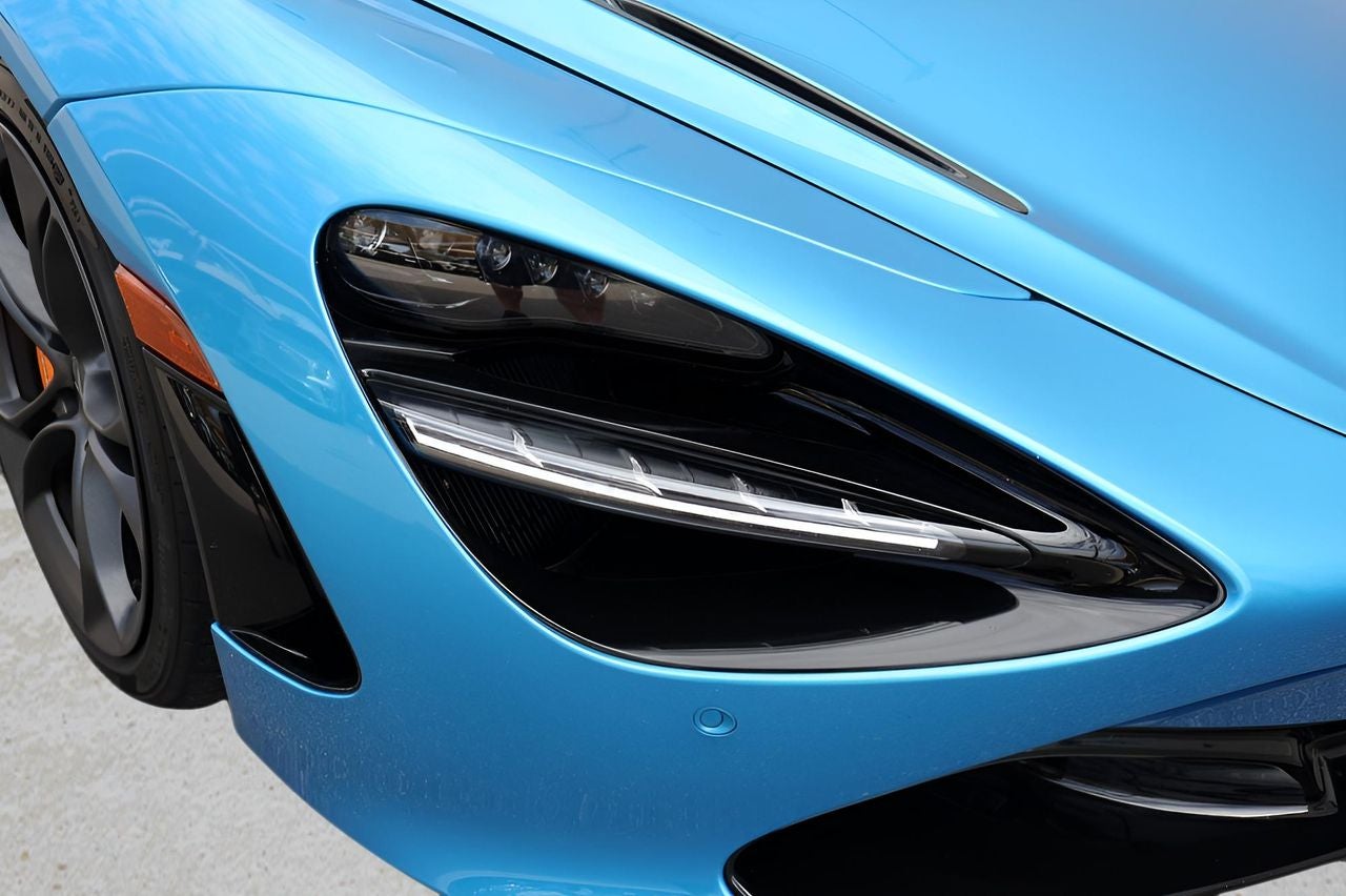 2022 McLaren 720S Base