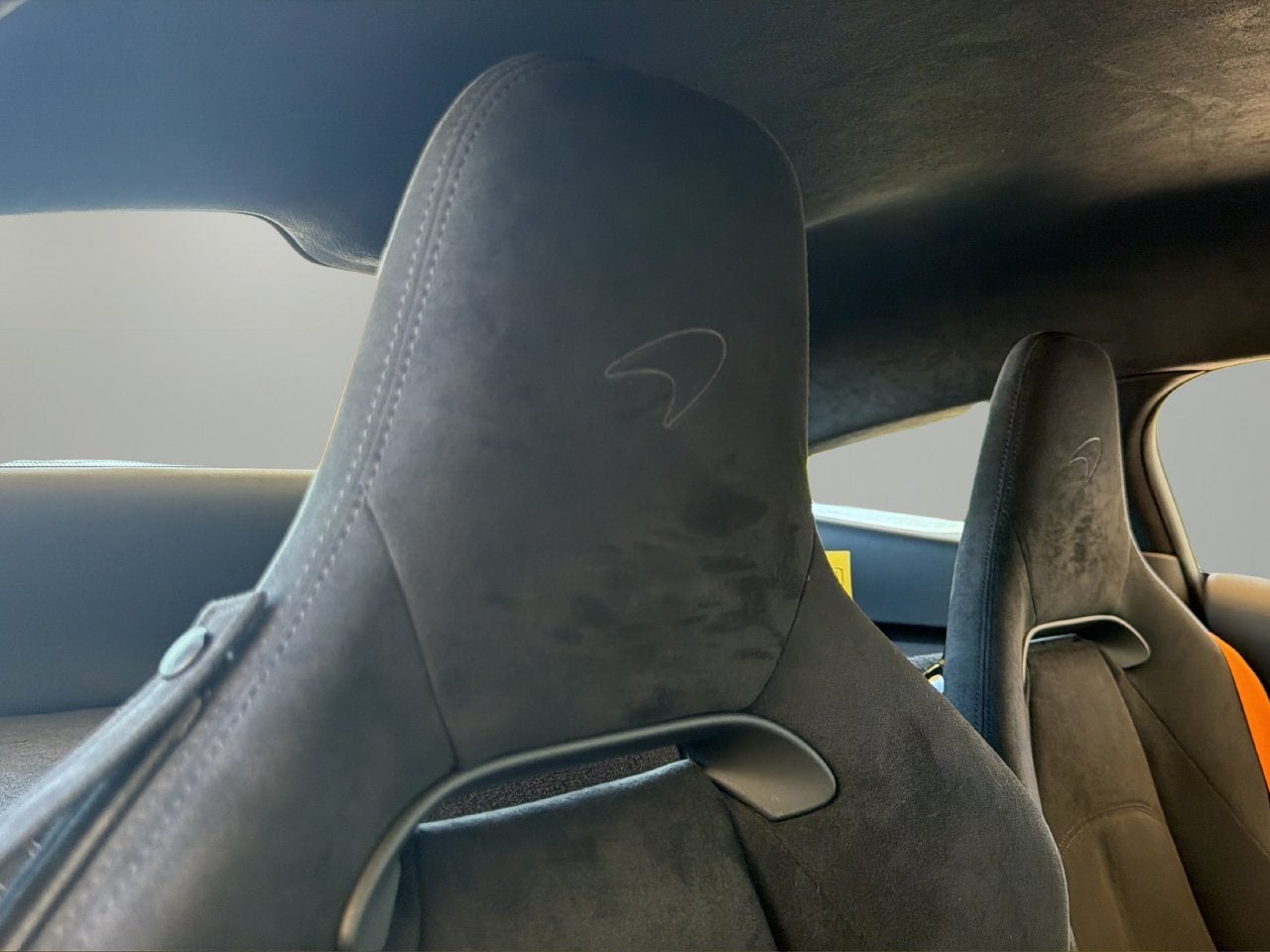 2023 McLaren Artura TechLux