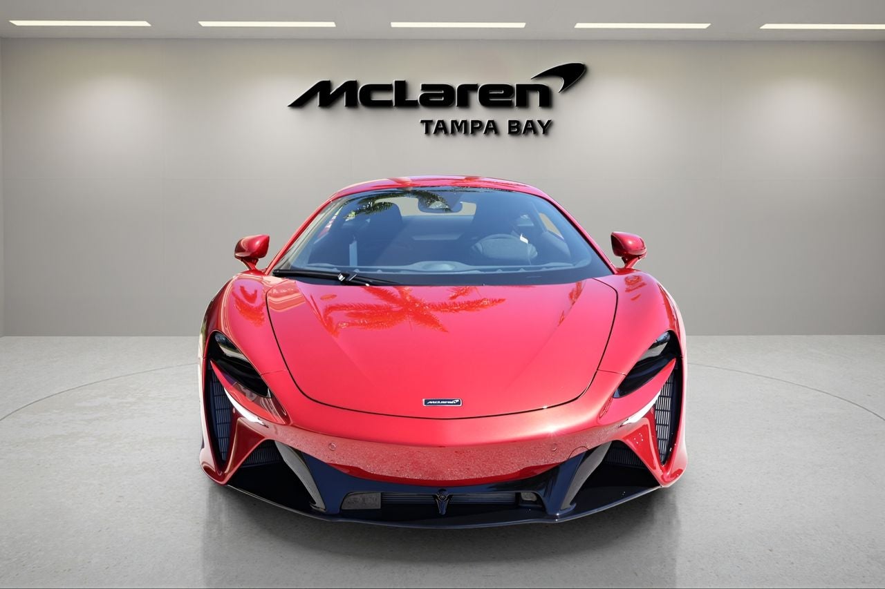 2026 McLaren Artura Base