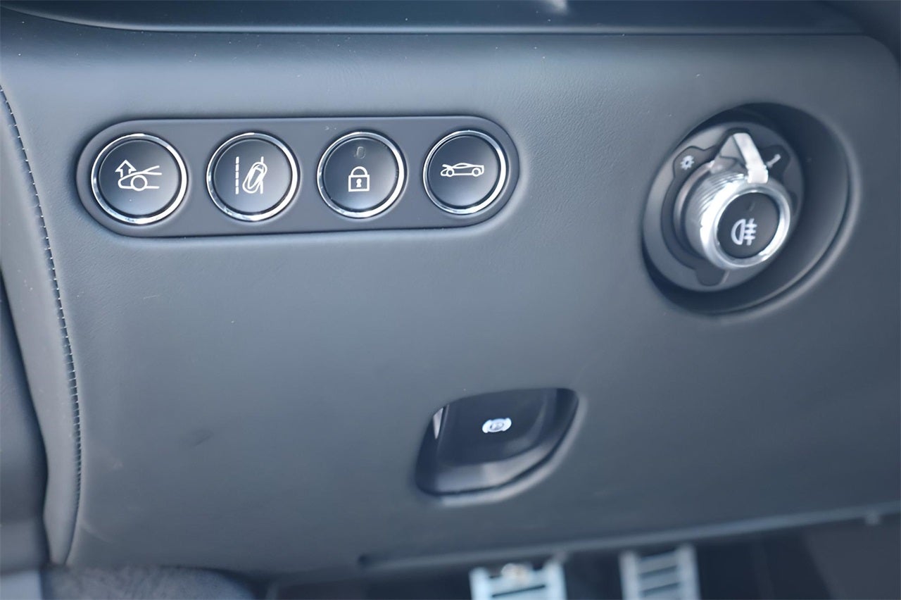 2026 McLaren Artura Base