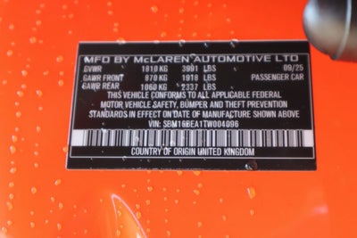 2026 McLaren Artura Base