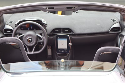 2026 McLaren Artura Base