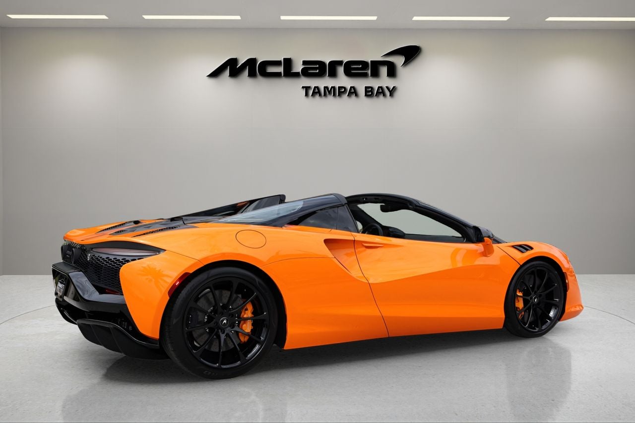 2026 McLaren Artura Base