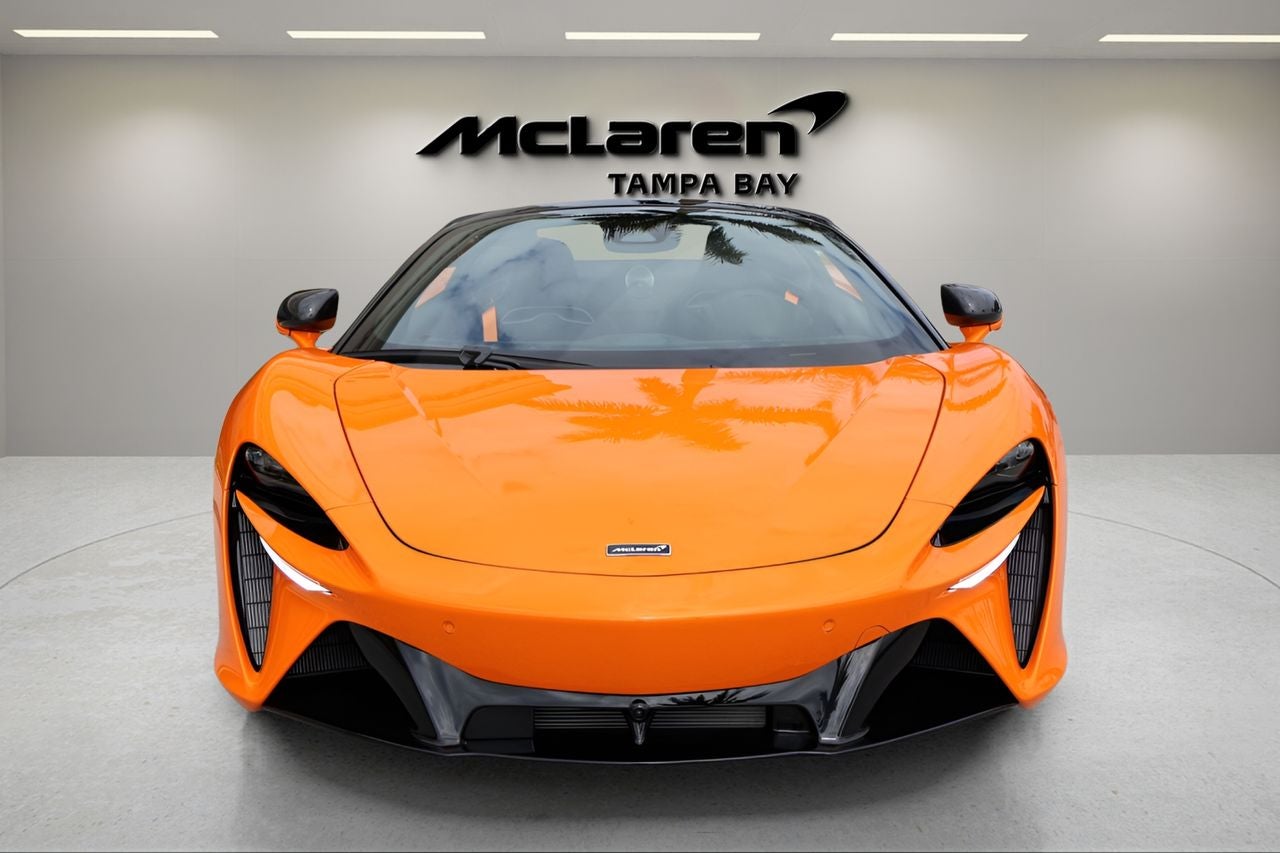 2026 McLaren Artura Base