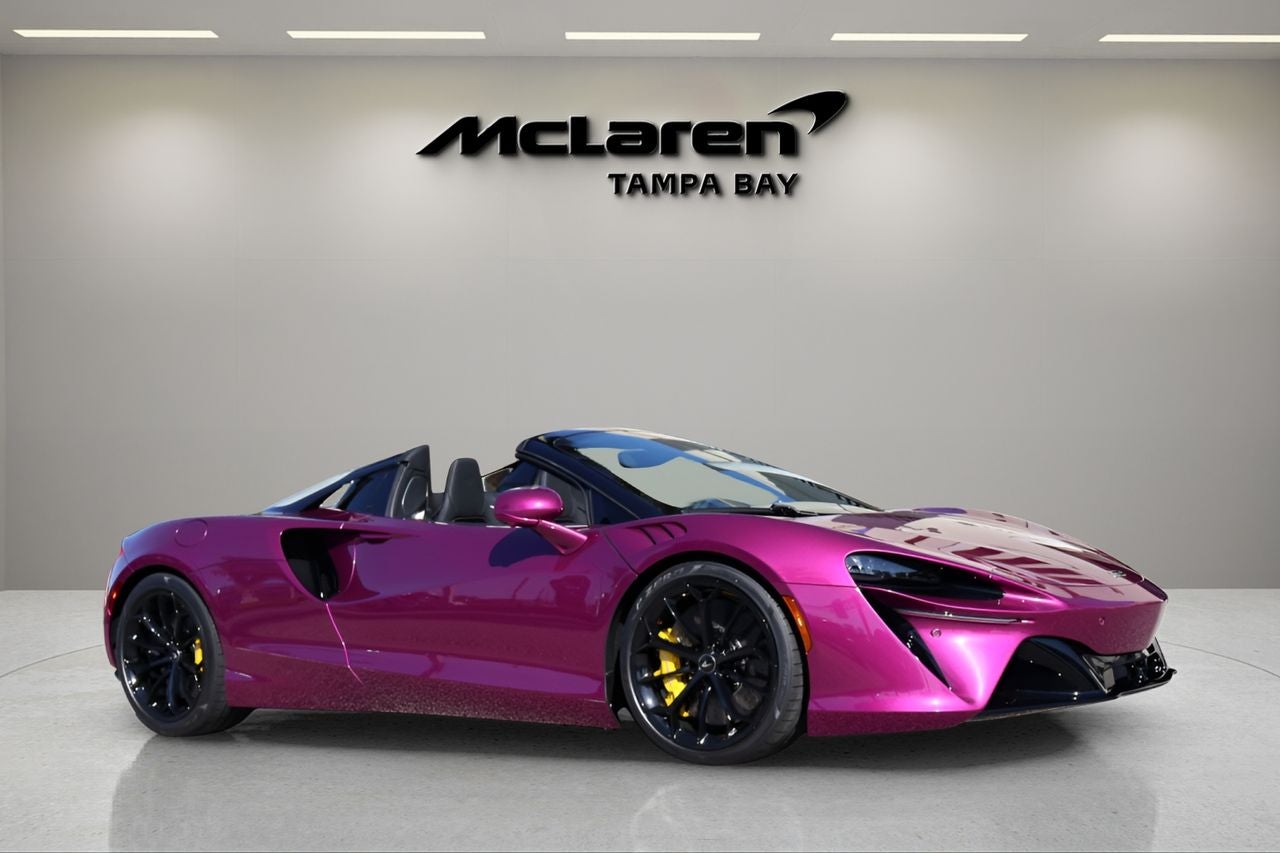2026 McLaren Artura Base