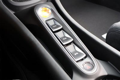 2025 McLaren Artura Base