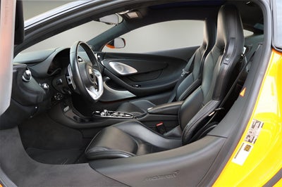 2022 McLaren GT Coupe