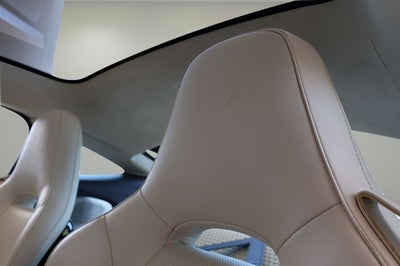 2023 McLaren GT Base