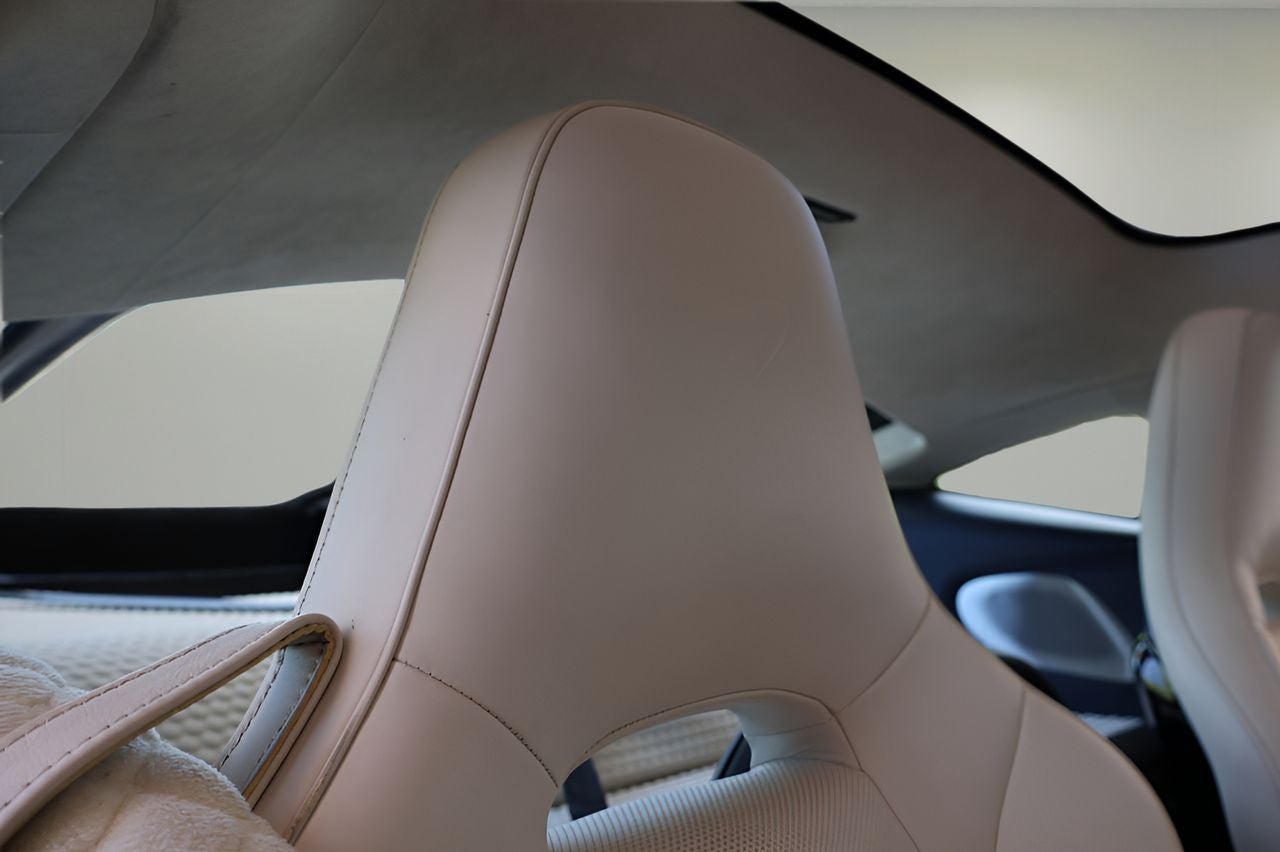 2023 McLaren GT Base