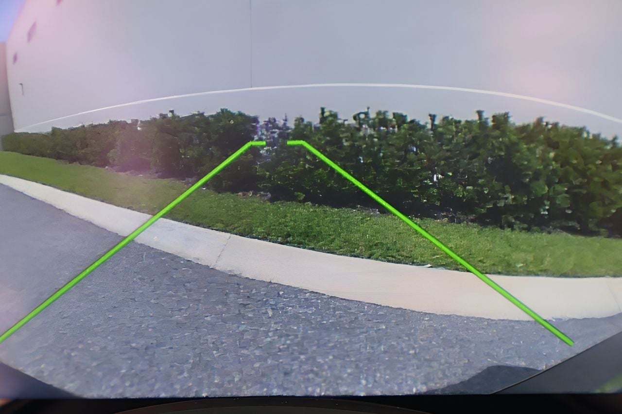 2023 McLaren GT Base