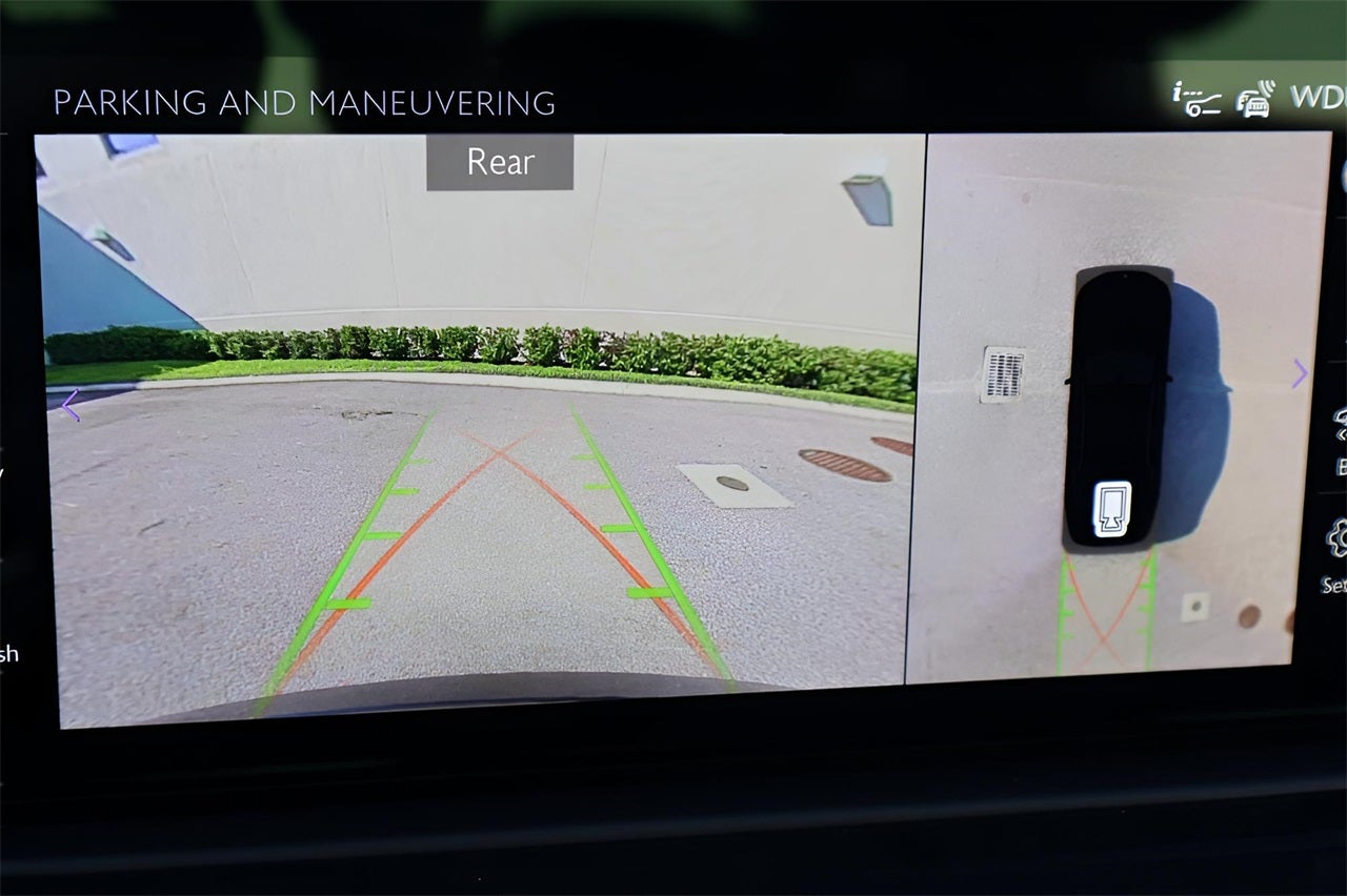 2025 Rolls-Royce Ghost Sedan