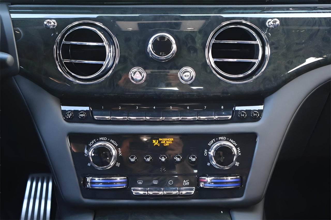 2025 Rolls-Royce Ghost Sedan