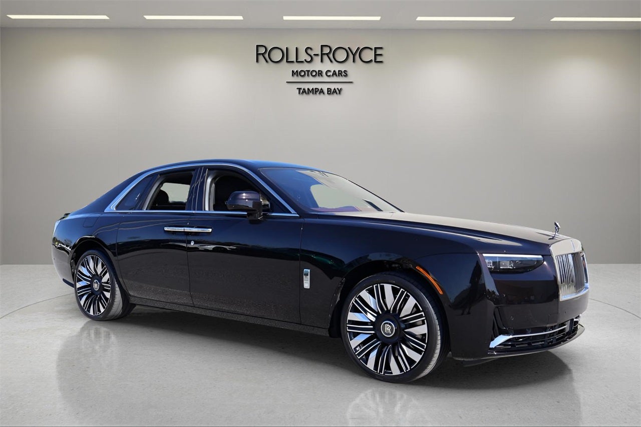 2025 Rolls-Royce Ghost Sedan