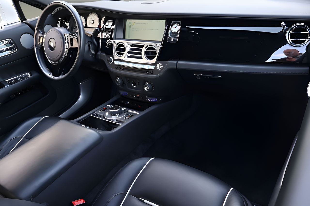 2017 Rolls-Royce Wraith Coupe