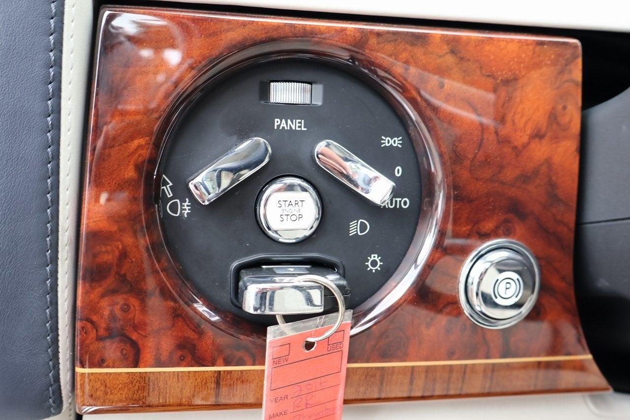 2016 Rolls-Royce Phantom 4dr Sdn