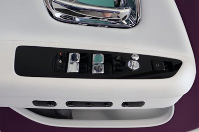 2025 Rolls-Royce Spectre Coupe