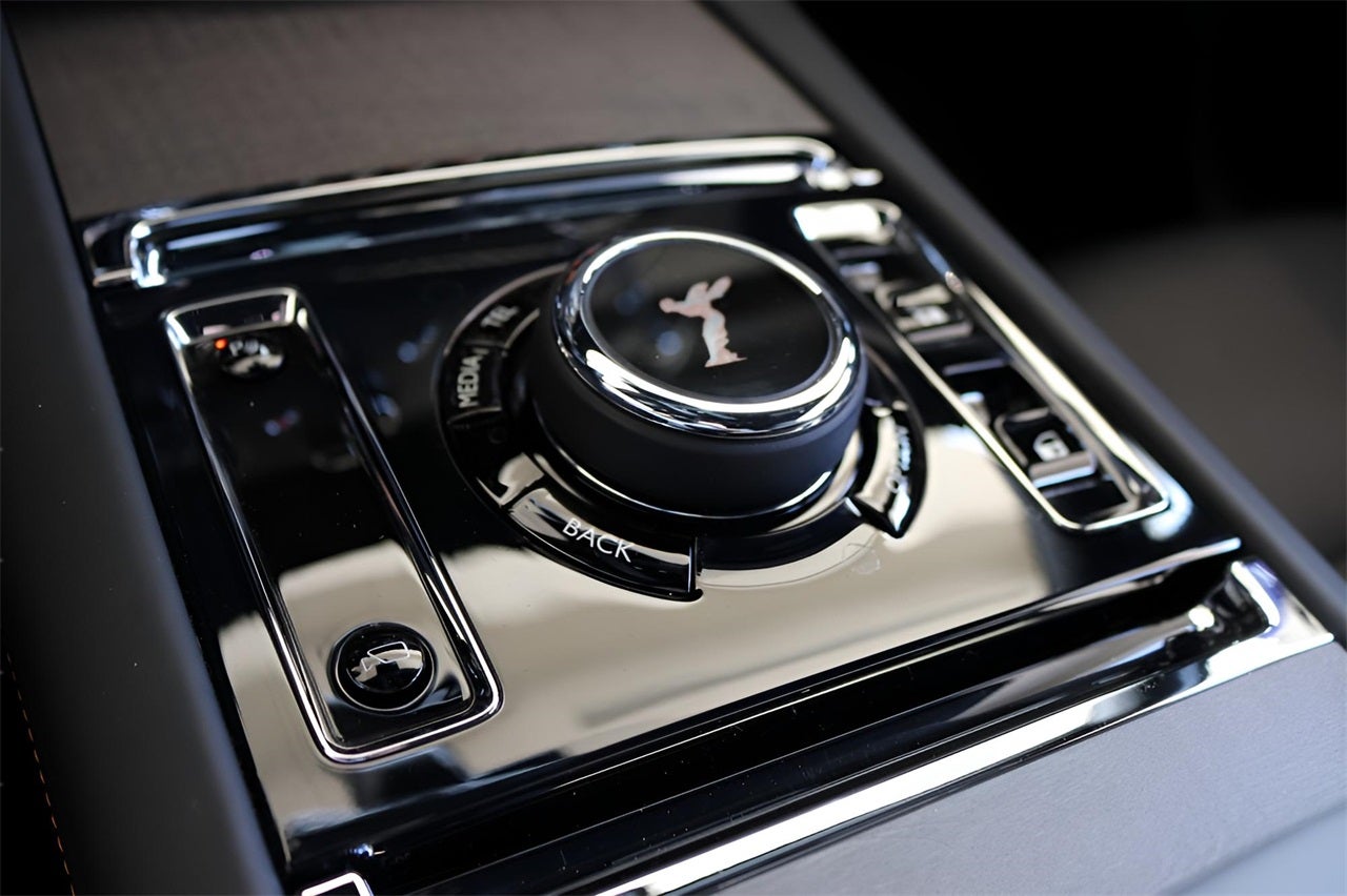 2025 Rolls-Royce Spectre Coupe