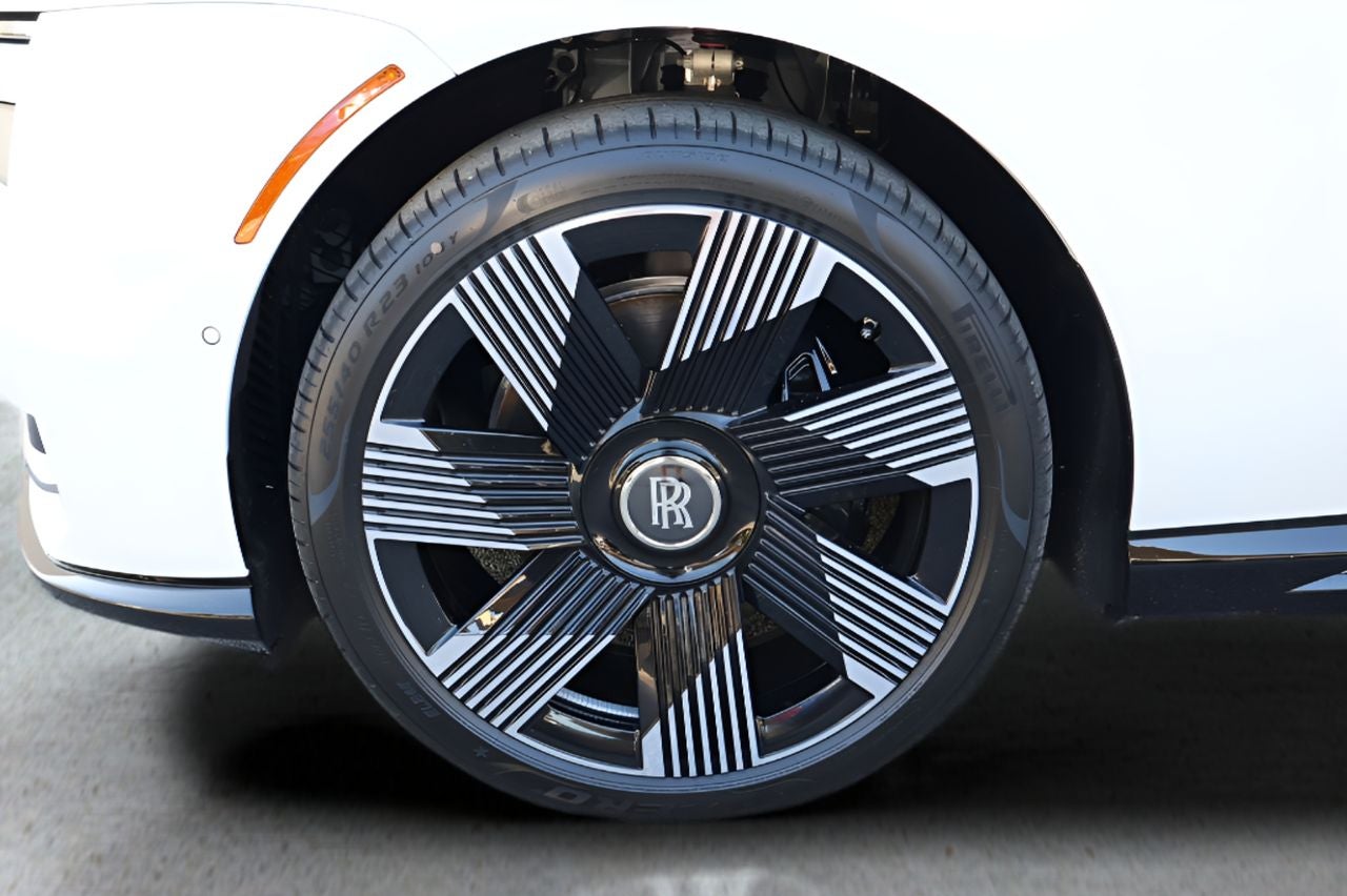 2026 Rolls-Royce Spectre Coupe