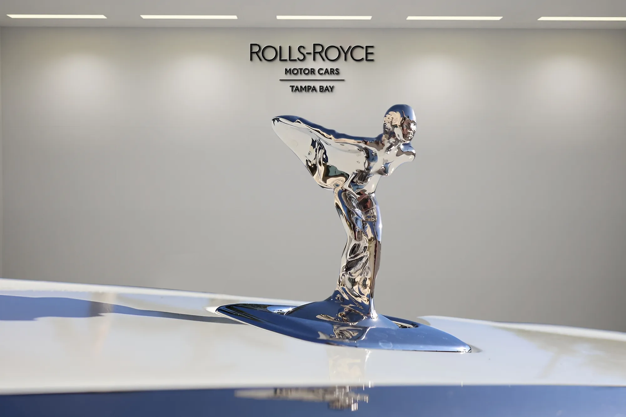 2026 Rolls-Royce Spectre Coupe