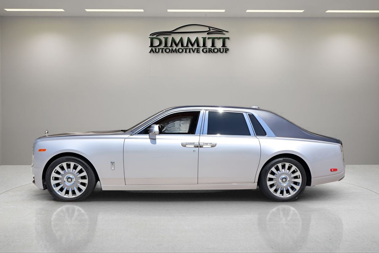 2020 Rolls-Royce Phantom Sedan