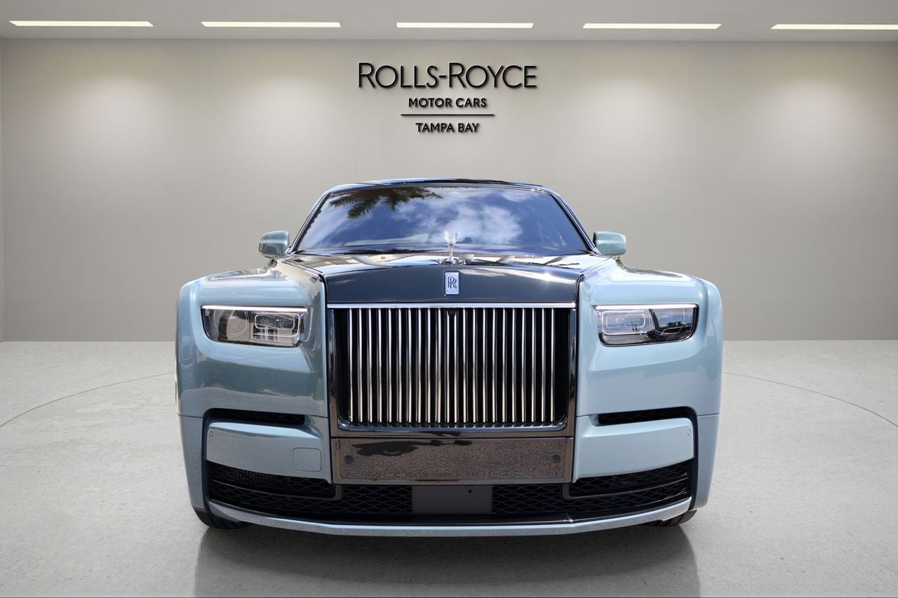 2023 Rolls-Royce Phantom Base