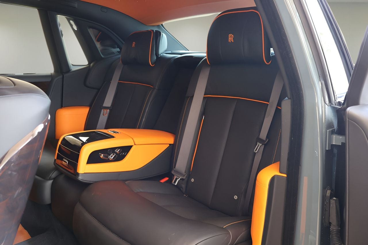 2023 Rolls-Royce Phantom Base