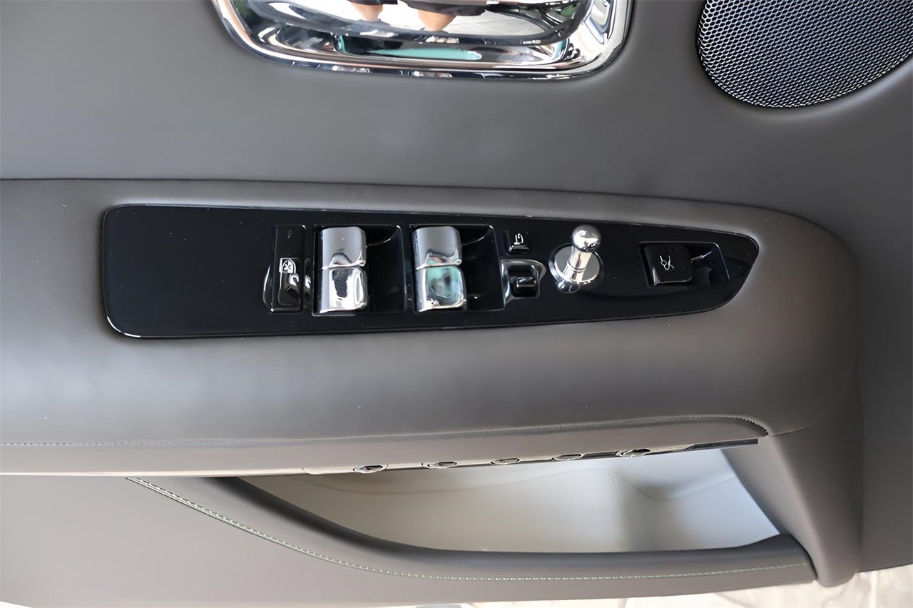 2023 Rolls-Royce Ghost Sedan