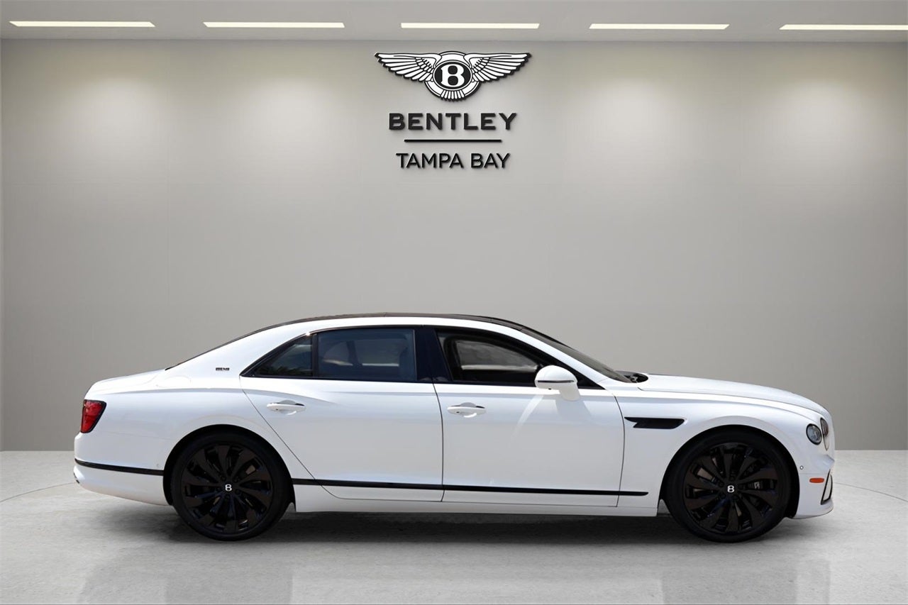 2025 Bentley Flying Spur Base