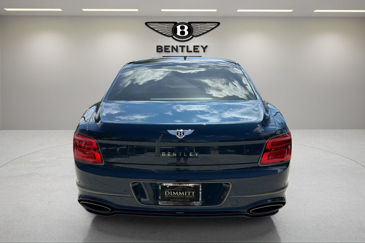2025 Bentley Flying Spur Base