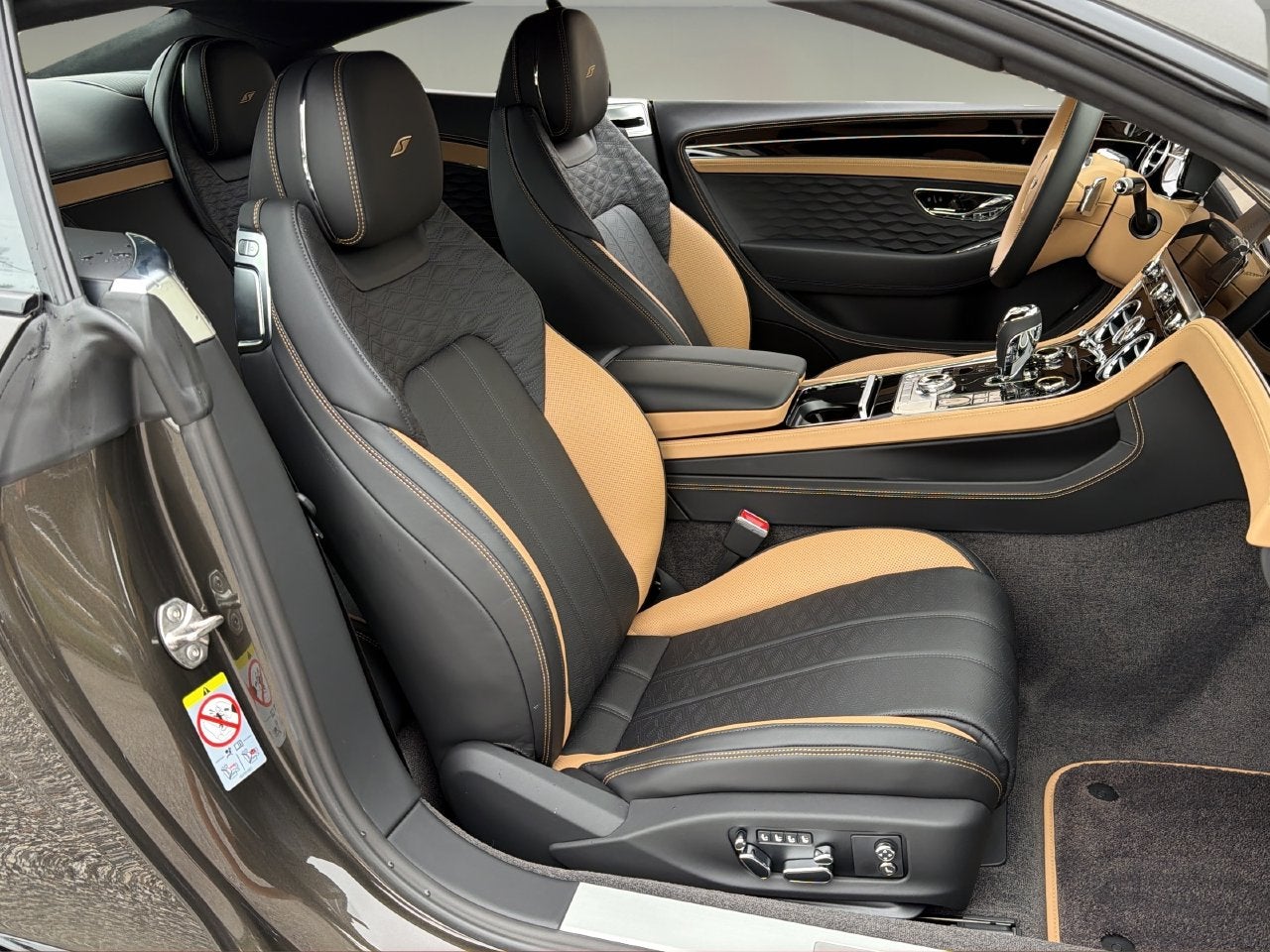 2026 Bentley Continental GT V8