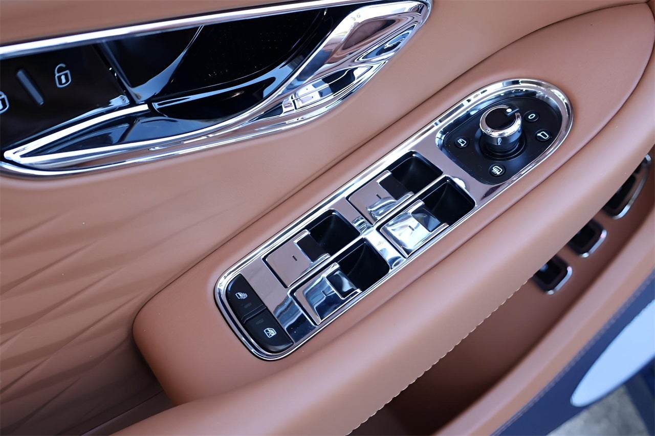 2026 Bentley Azure Base