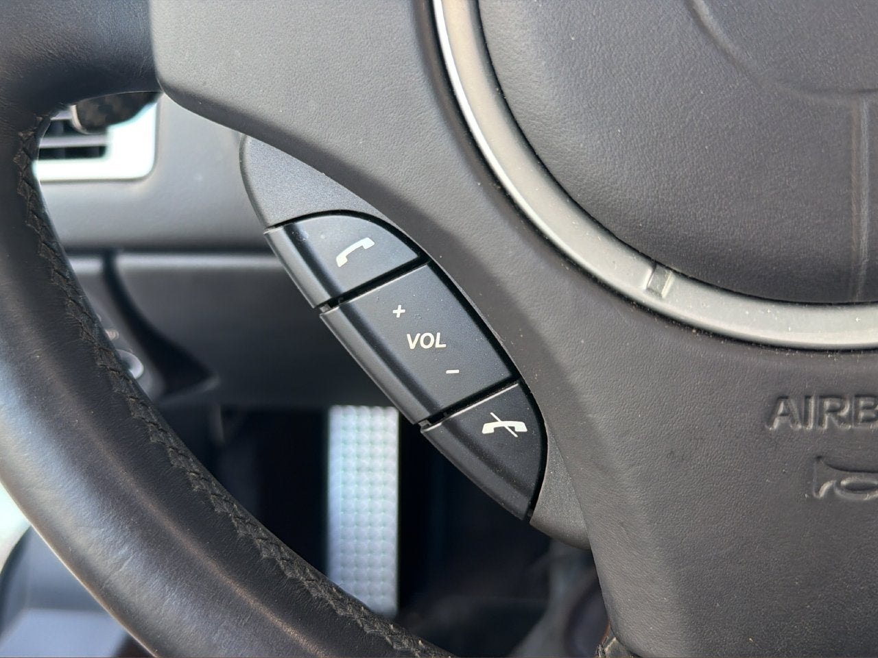 2014 Aston Martin DB9 2dr Cpe Auto