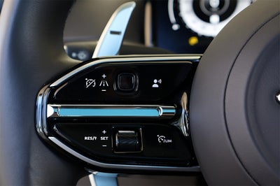 2025 Aston Martin DB12 Coupe