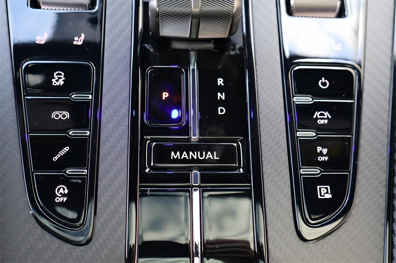 2026 Aston Martin DB12 Base