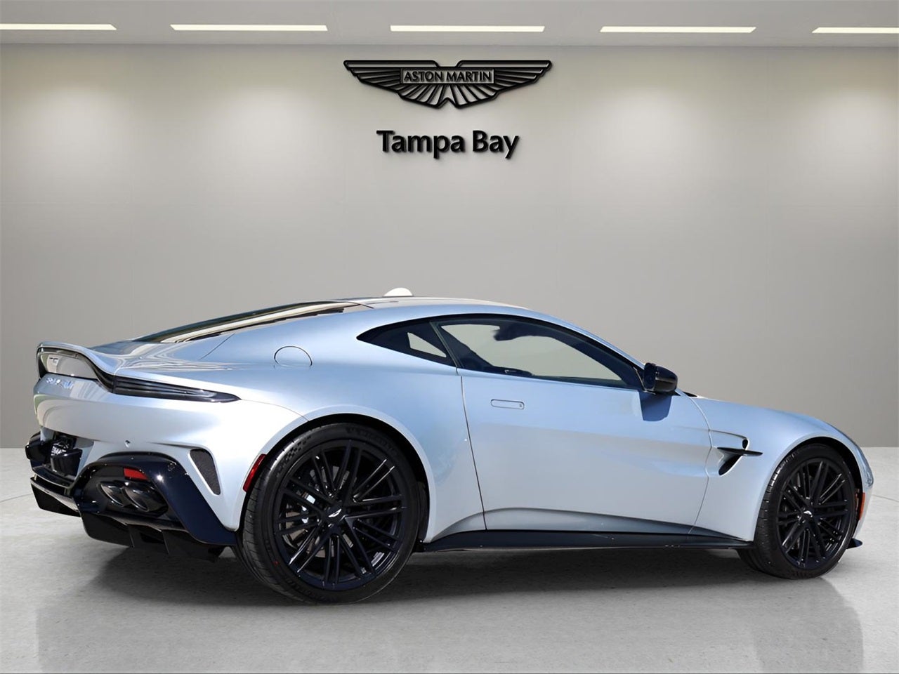 2026 Aston Martin Vantage Coupe