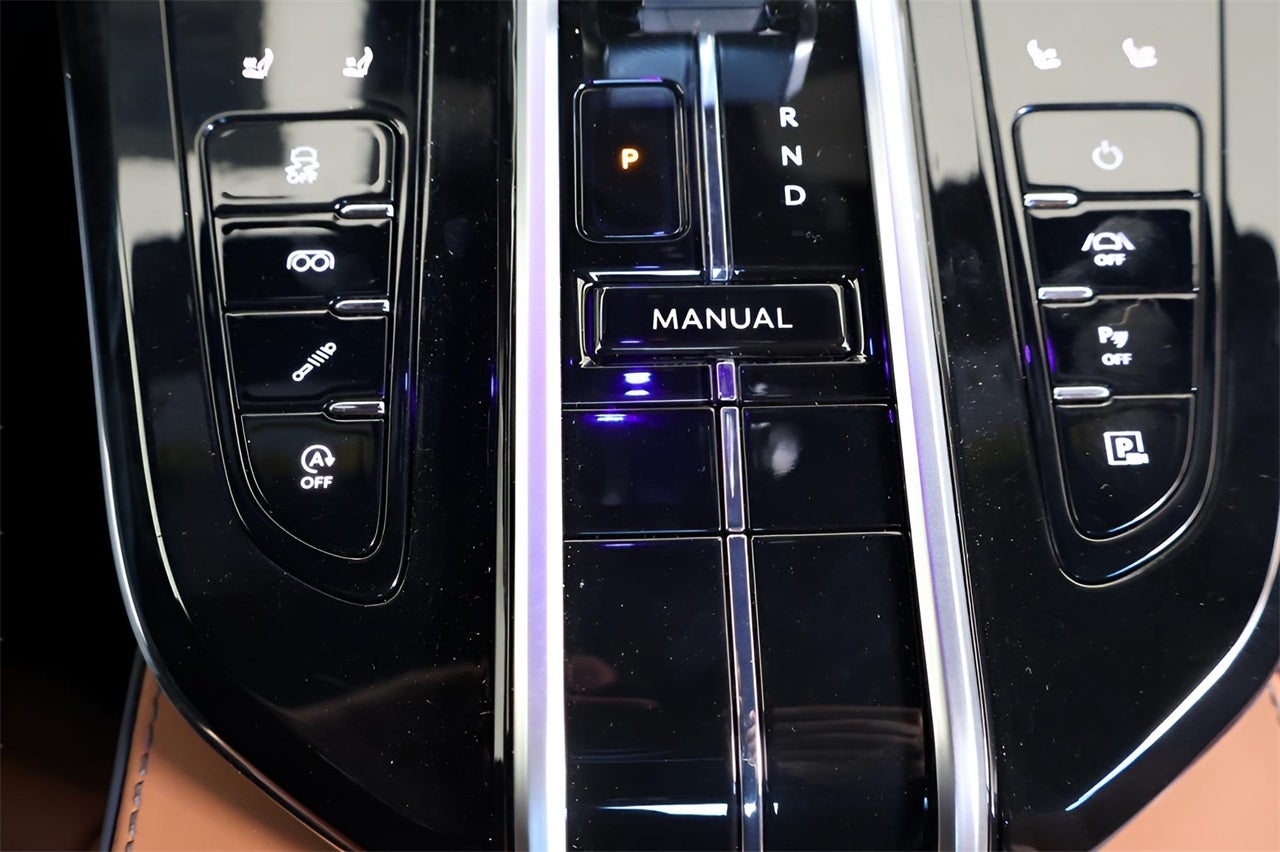 2026 Aston Martin Vantage Coupe