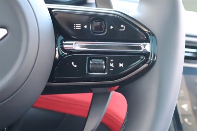 2025 Aston Martin Vanquish V12