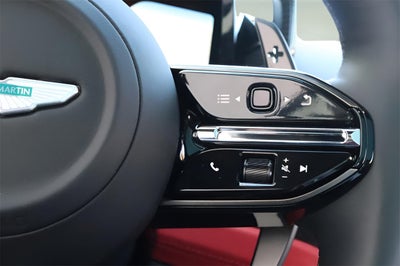 2025 Aston Martin Vanquish V12