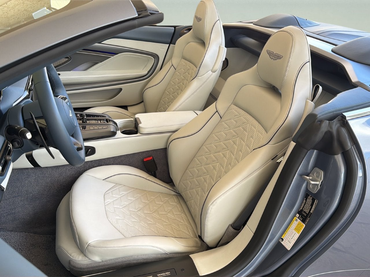 2027 Aston Martin Vanquish Volante